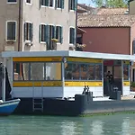 Ca' Mazzega Apartment *